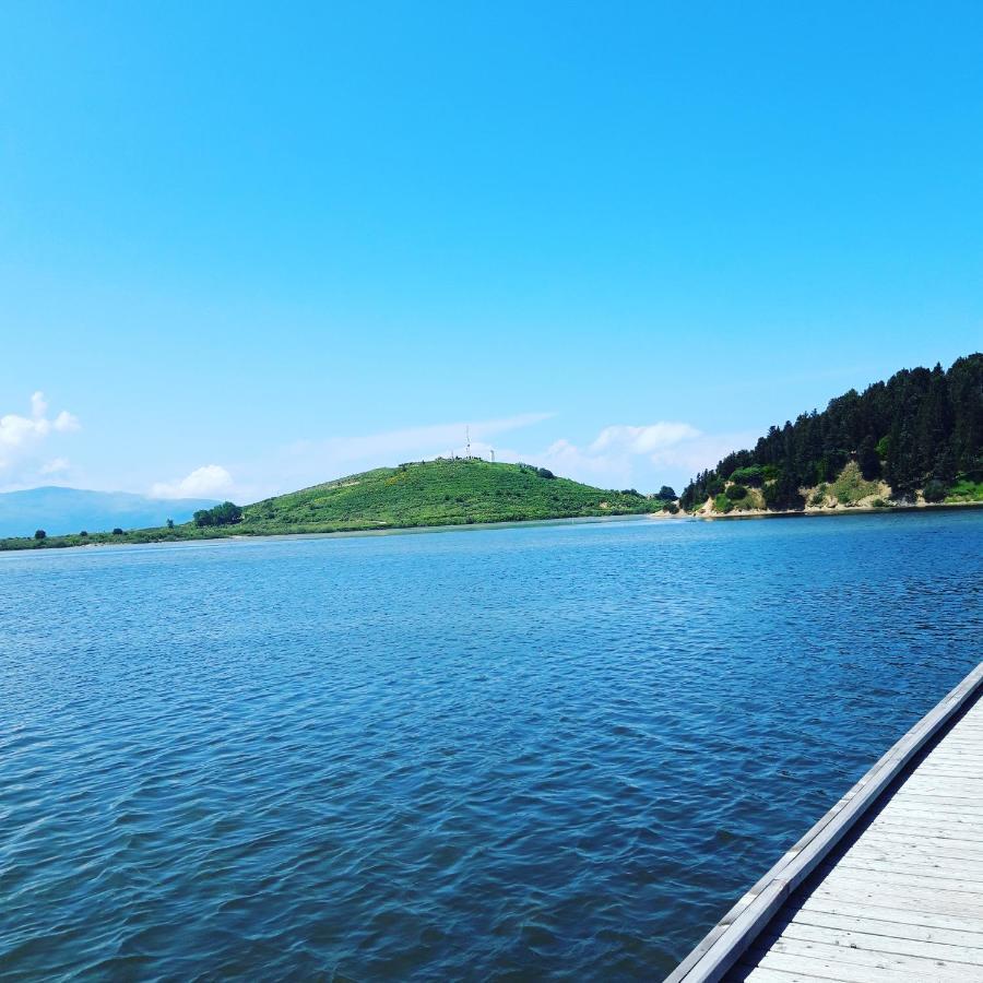 Villa Fredi Орікум Екстер'єр фото