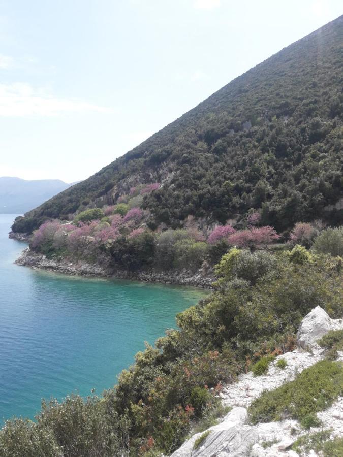 Villa Fredi Орікум Екстер'єр фото